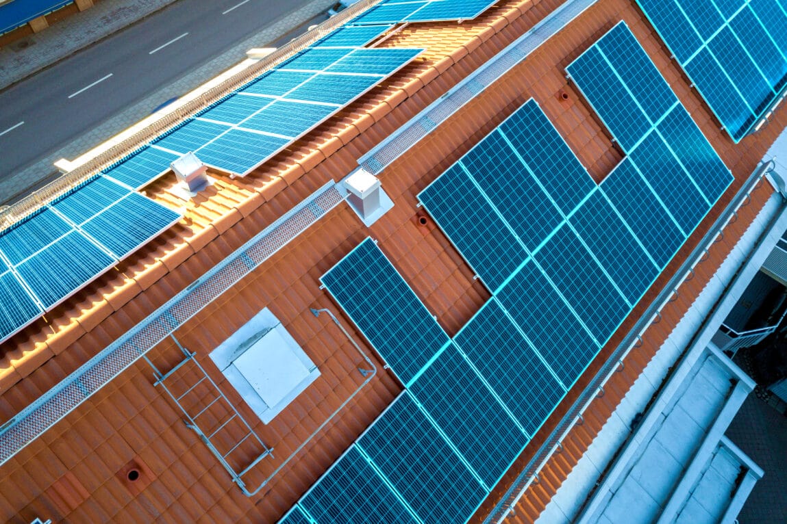 Panneaux photovoltaïque sur toit